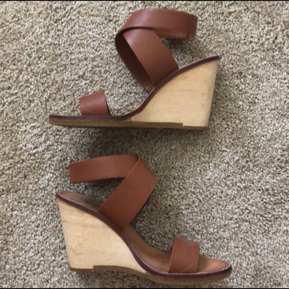 Dolce Vita Brown Leather Wedges - Picture 2 of 2